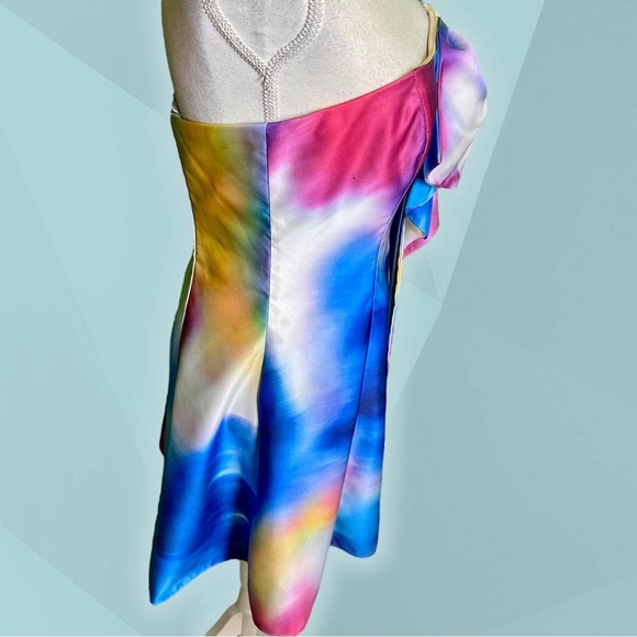 Marchesa Notte ‘Bow Printed Strapless Dress’ in Rainbow Multicolor Watercolor 4 - Picture 11 of 16